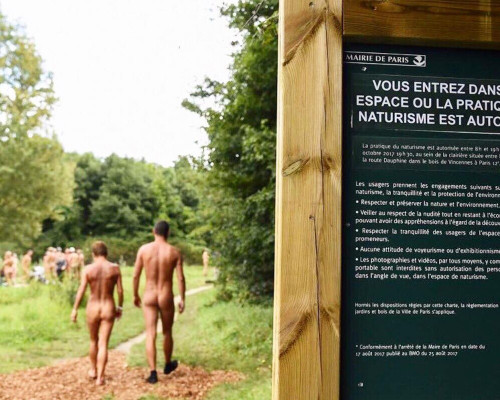 Naturistes.jpg