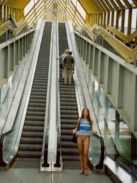 Escalator.jpg