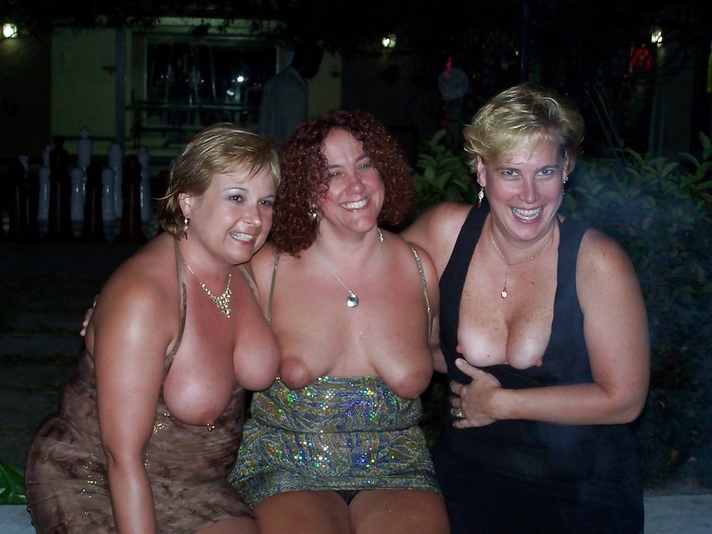 Seins.jpg