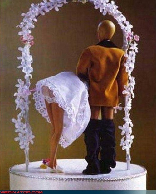 1215174982_wedding-cake-ornament-p.jpg