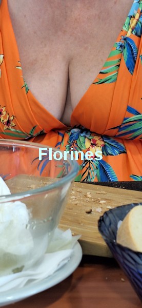 Decolleté Come 2.jpg