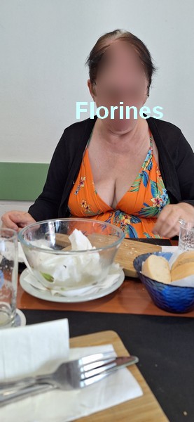 Decolleté Come.jpg
