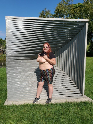 amateur-some-titties-at-sculpture.jpg