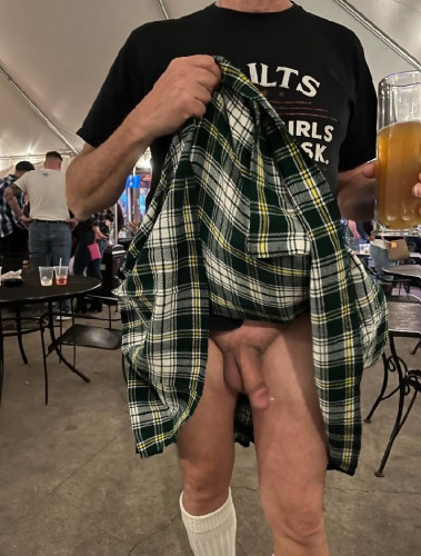 public-kilt1.jpg
