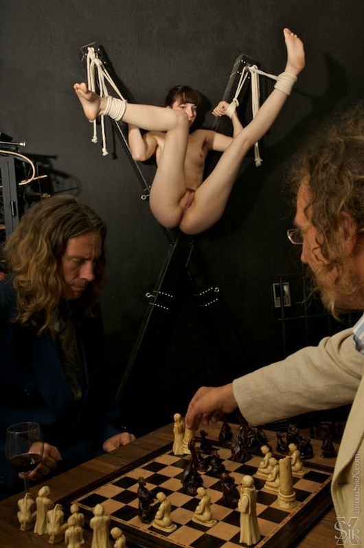 chess-cross.jpg